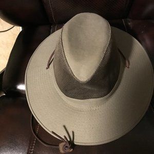 Broner Summer mesh side hat with wide brim